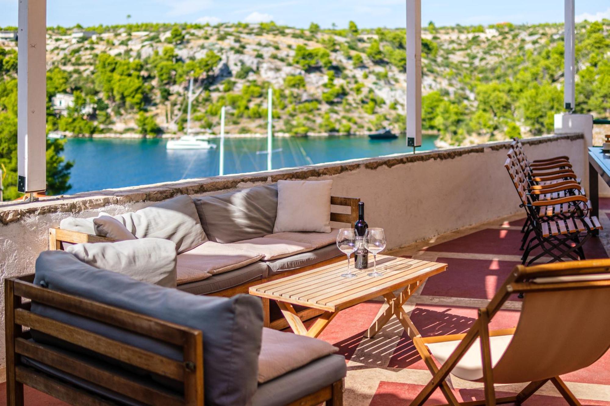 Vila Tudor Bobovisca Экстерьер фото